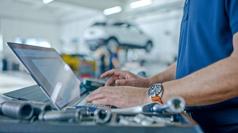 How to Maintain Your Car and Avoid Expensive Repairs A Cost-Saving Guide for Smart Drivers